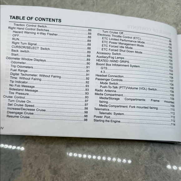 Harley-Davidson Touring Models Manual with Eagle Design - Picture 8 of 10